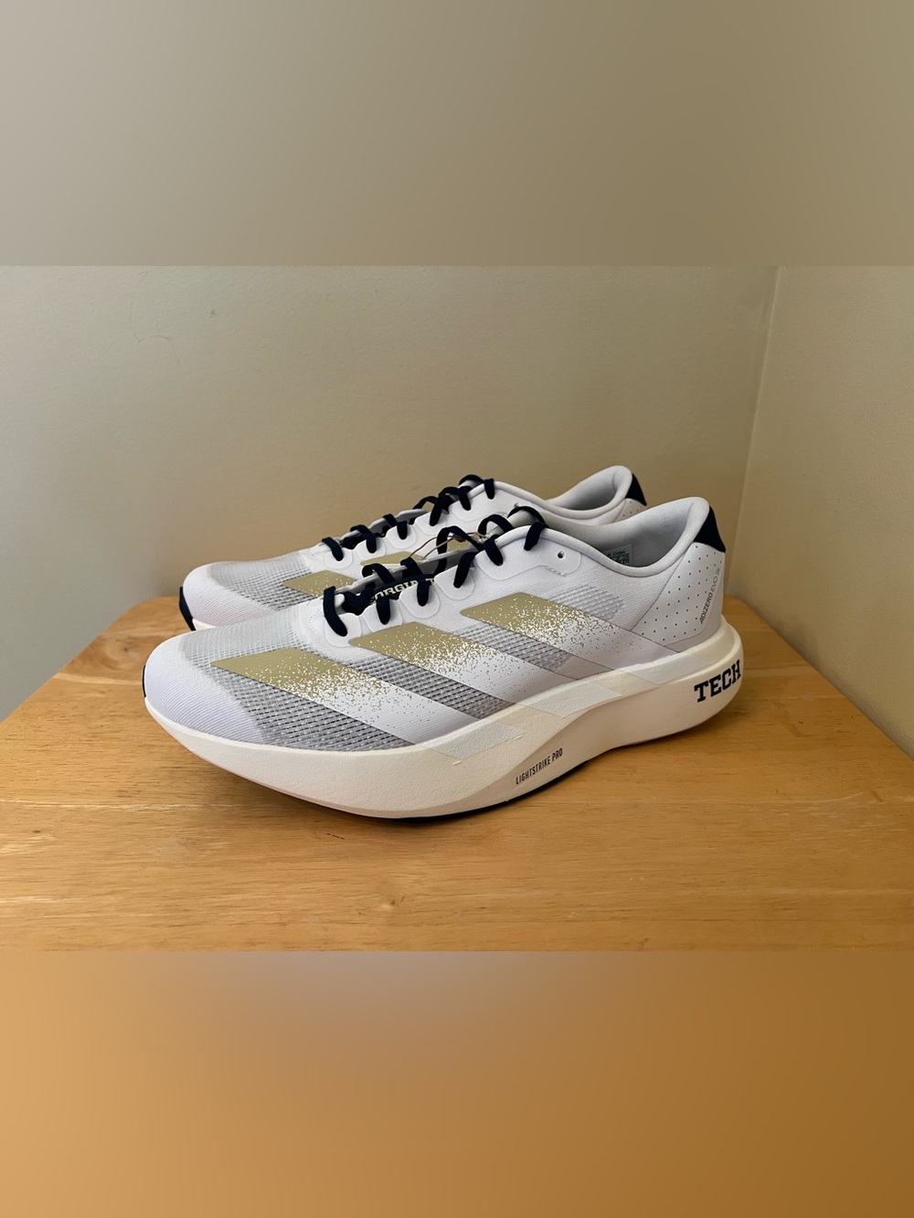 Adidas Georgia Tech Adizero Evo SL Running Shoes US 10 Yellow Jackets JQ4577